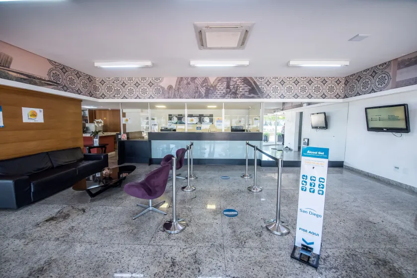  San Diego Suites Pampulha Oficial - Vestíbulo
