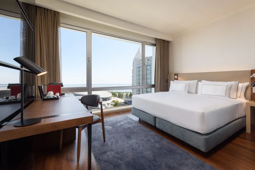Meliá Lisboa Oriente - Image 1