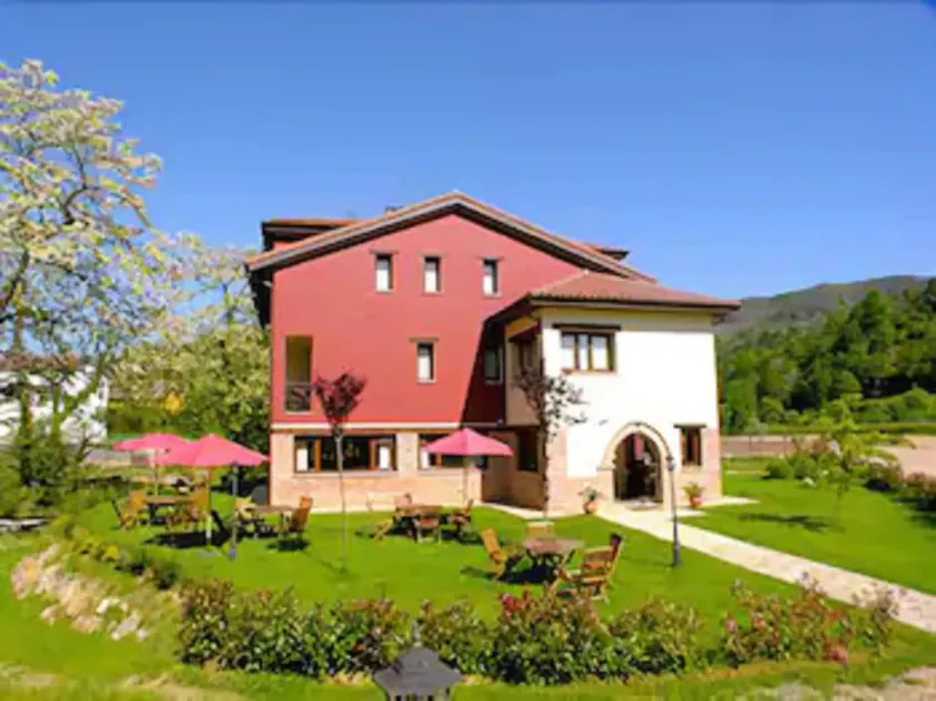 Hotel Rural Casa de Campo - Image 1