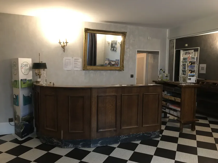 Logis hotel Saint-Joseph - Reception