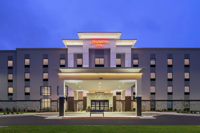 Hampton Inn Sikeston - Image 1