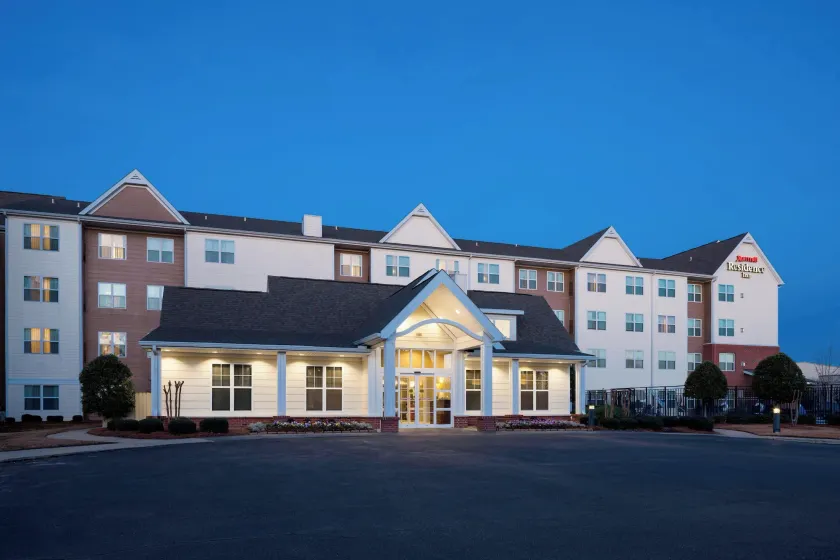 Residence Inn Jackson Ridgeland - Image 1