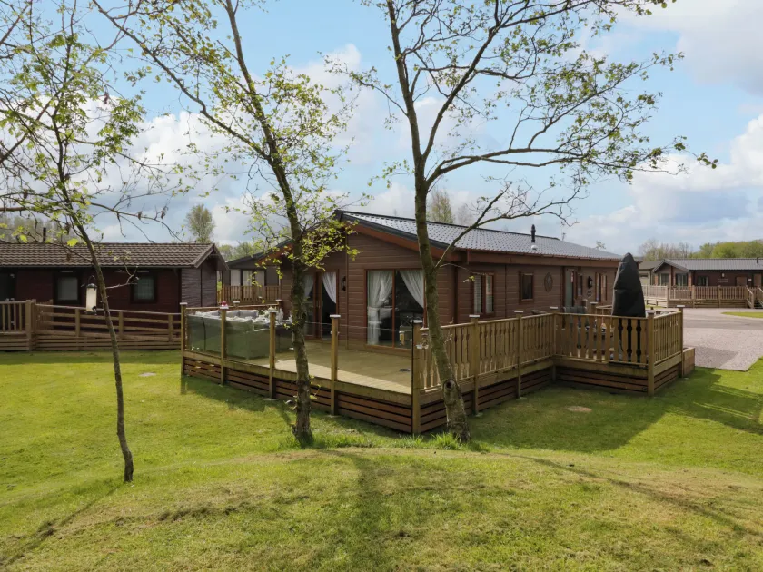 Lakeland Dream - Image 1
