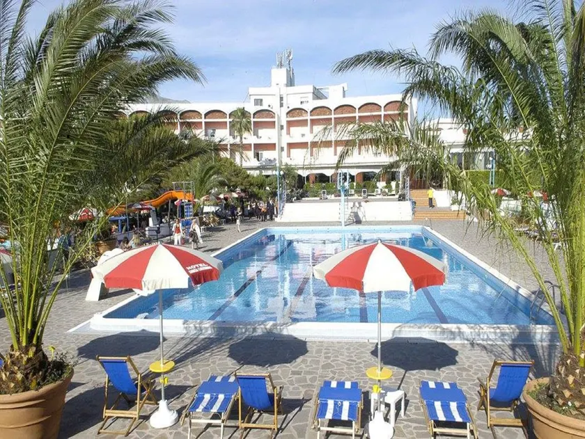 Hotel Santa Caterina Village Club - Image 1