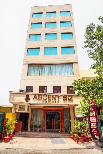 Ascent Biz Hotel - Image 1