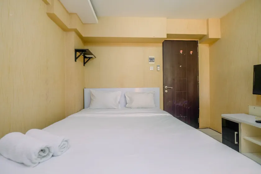 Wonderful Studio at Kebagusan City Apartment - Image 1