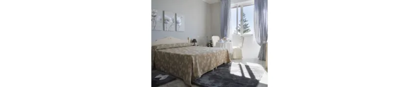 Hotel Mediterraneo - Image 1