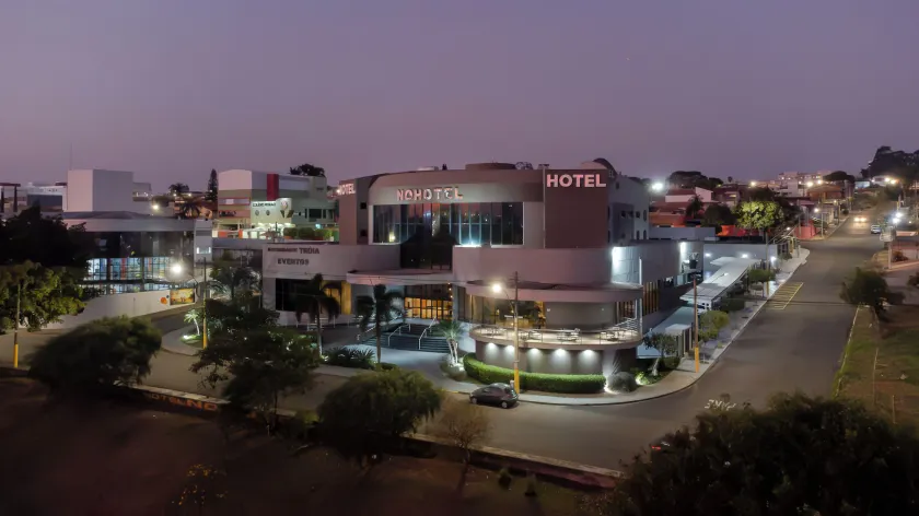 Nohotel Premium Americana - Image 1