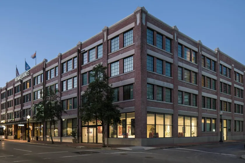 Renaissance New Orleans Arts Warehouse District Hotel - Image 1