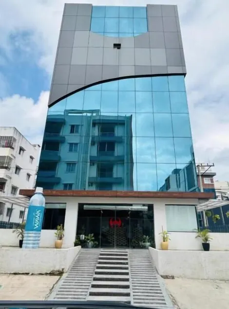Wild wings premium hotel Gachibowli - Image 1