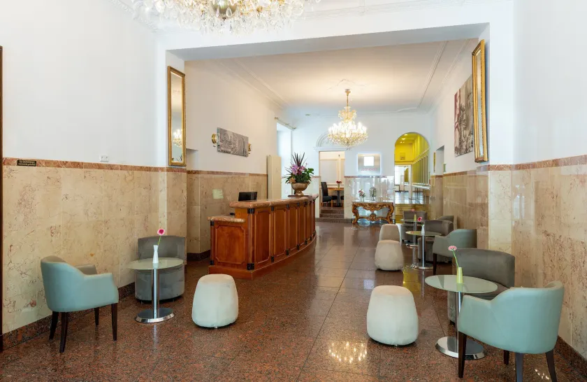 Leonardo Hotel Berlin KU'DAMM - Hall
