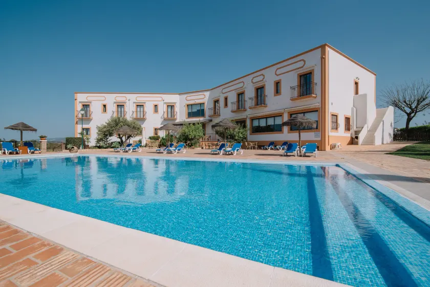 Quinta dos Poetas Nature Hotel & Apartments - Image 1