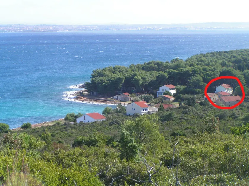 Holiday home - Image 1