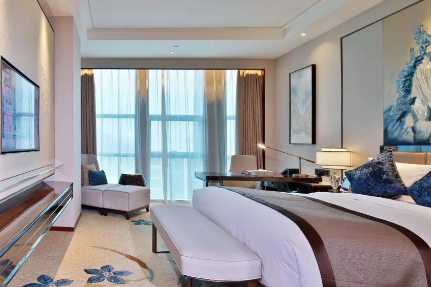 ANTHEA HOTEL - Image 1