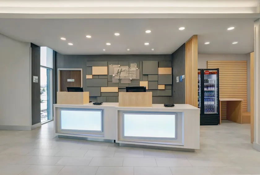 Holiday Inn Express & Suites - Collingwood - Reception