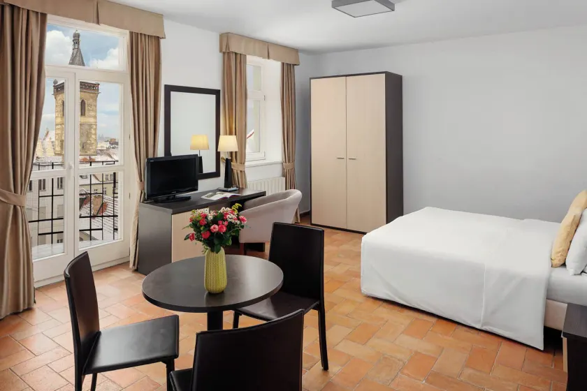 Hotel Praga 1 - Image 1