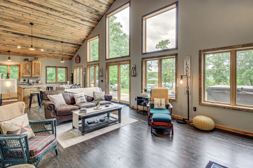 Modern Lakeside Chalet on Crow Wing Chain w/ Dock! - Image 1