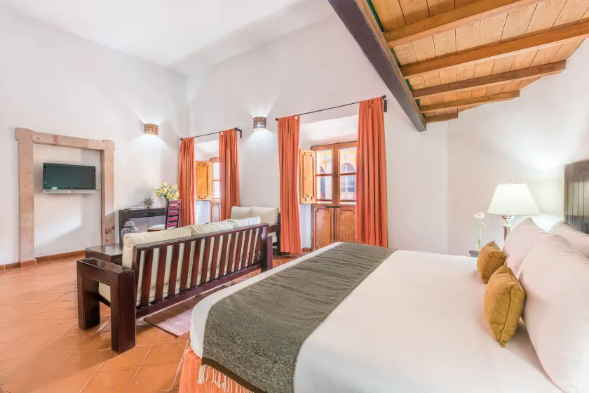 Hotel Casa Virreyes - Image 1