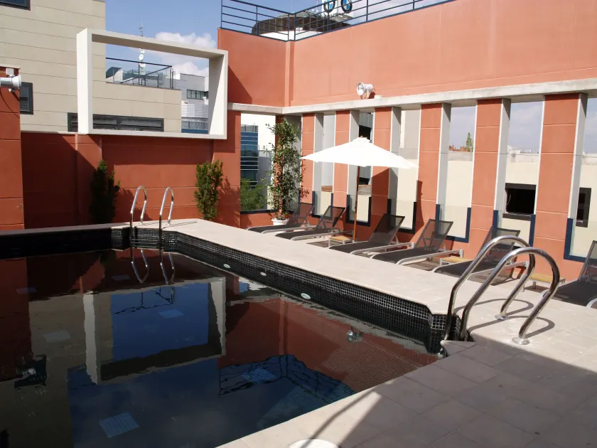 Eco Alcalá Suites - Image 1