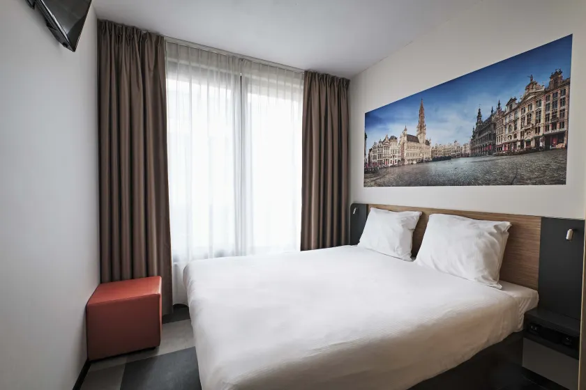 easyHotel Brussels City Centre - Image 1