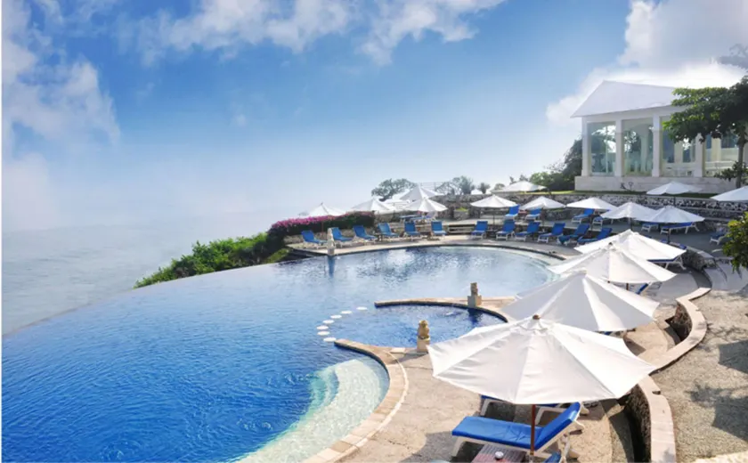 Blue Point Resort and Spa - Image 1