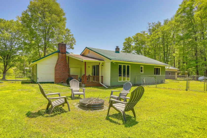 Woodsy Home on Gravel Road Near Cassadaga Lakes - Image 1