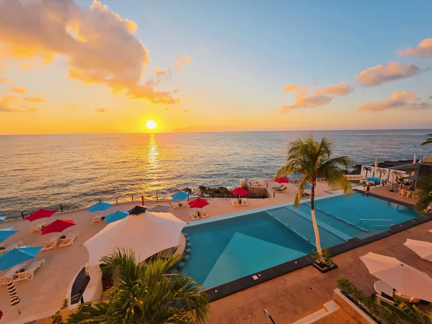 Coral Princess Hotel & Dive Resort - Image 1