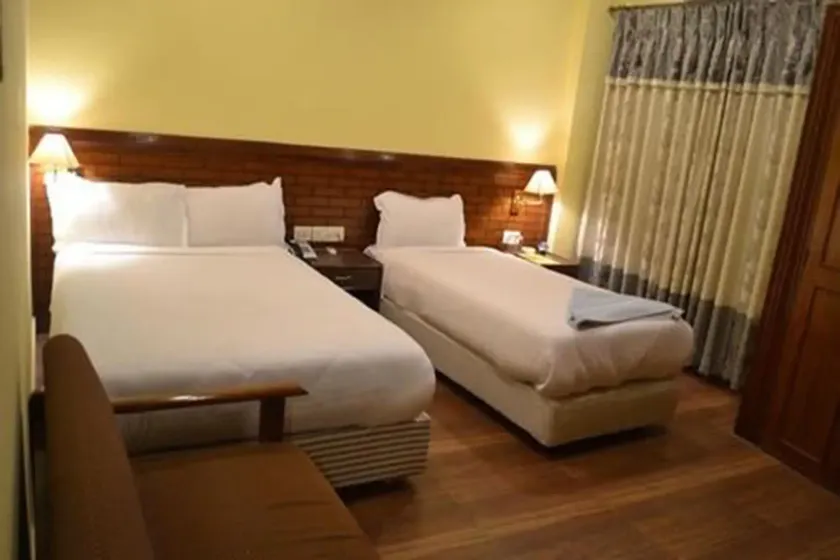 The White Lake Hotel - Image 1