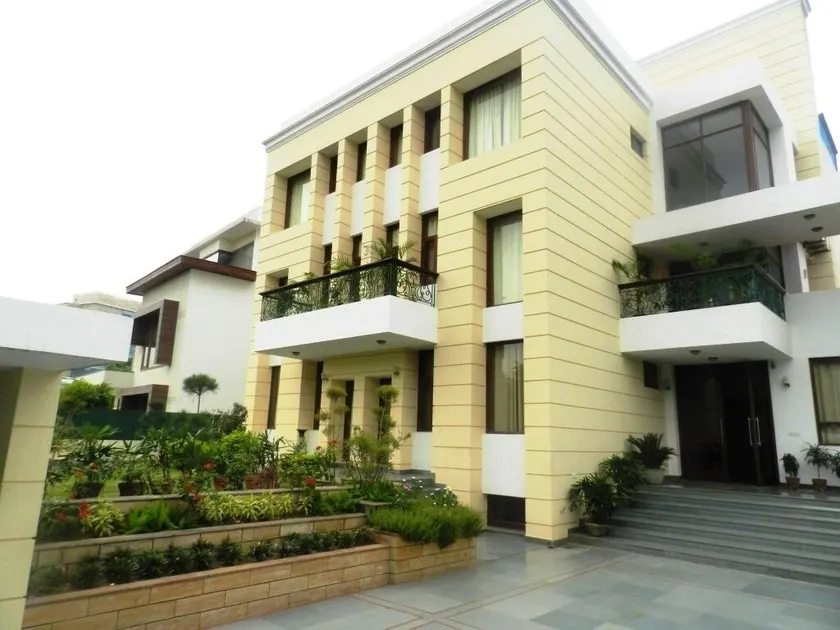 Tavisha Villa Golf Course MG Road - Image 1