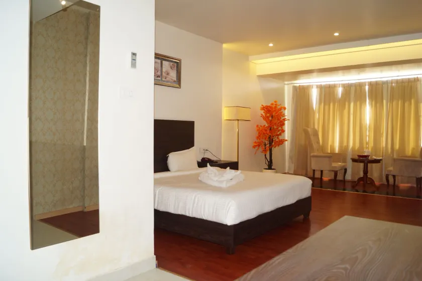 Shiva Inn - Image 1