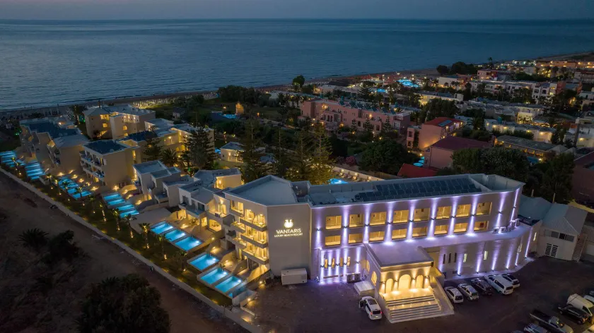 Vantaris Luxury Beach Resort - Image 1