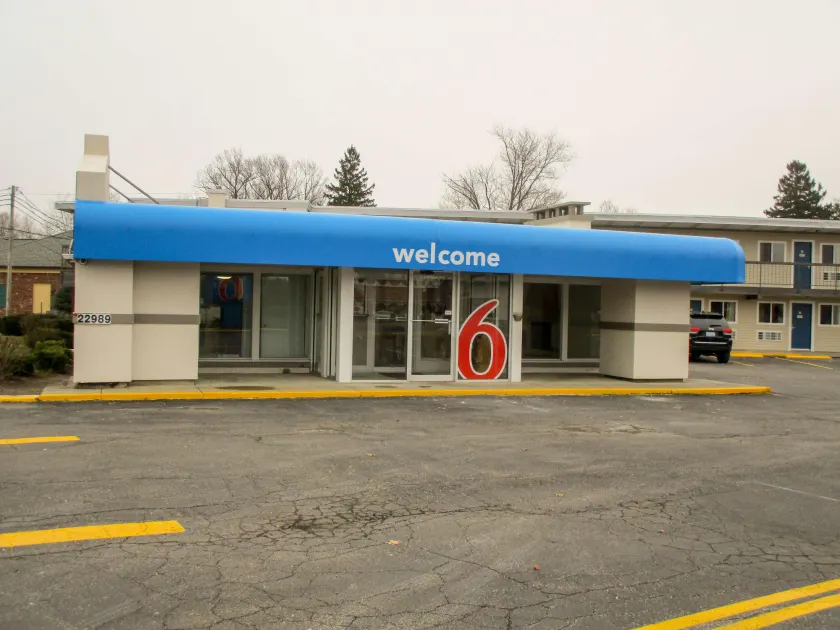 Motel 6-North Olmsted, OH - Cleveland - Image 1