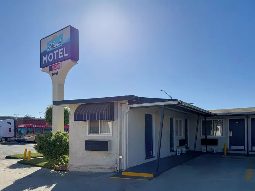Hiland Motel - Image 1