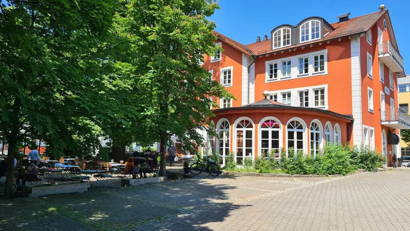 Hotel Königin Olga - Image 1