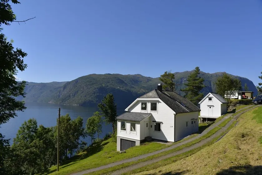 Ørneredet - Eagle's Nest - Image 1