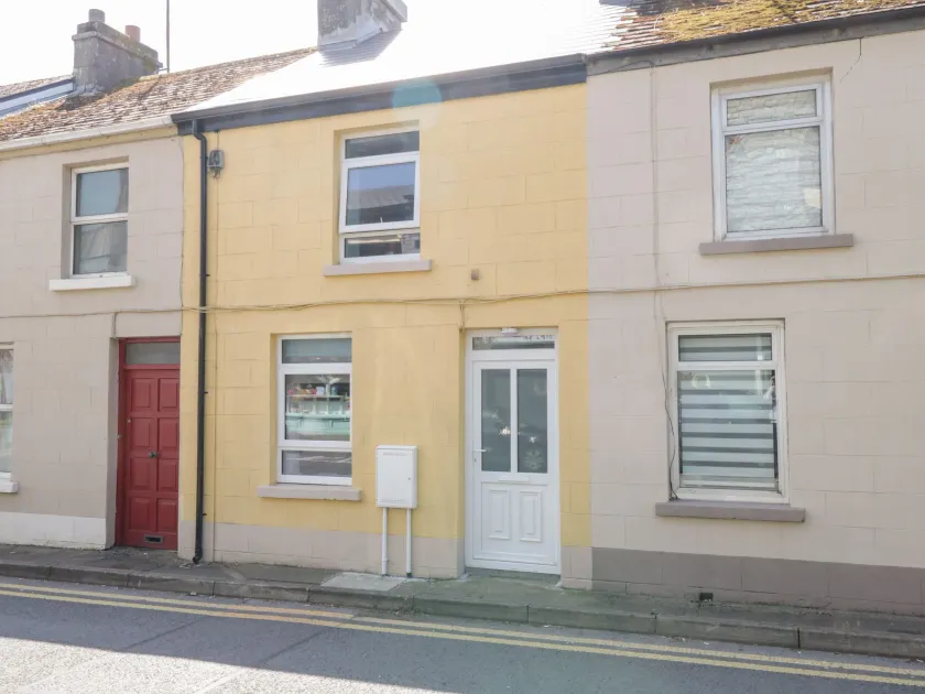 22 Town Place - Image 1