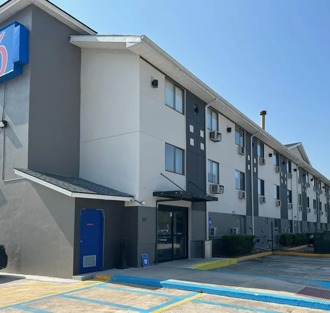 Motel 6 Kingsland Kings Bay Naval - Image 1
