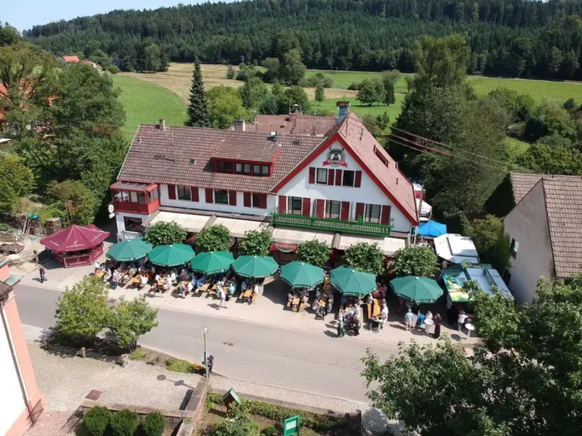 Hotel Platzhirsch - Image 1