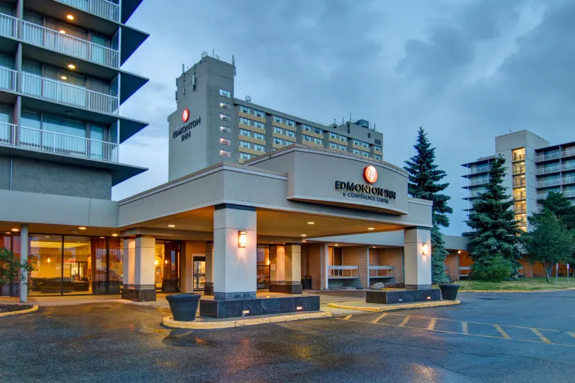 Edmonton Inn and Conference Centre - Image 1