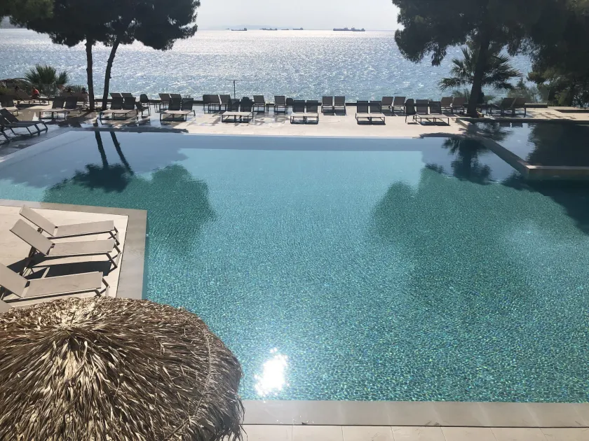 King Saron Hotel Resort - Image 1