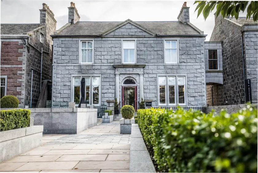 The Chester Hotel - Image 1