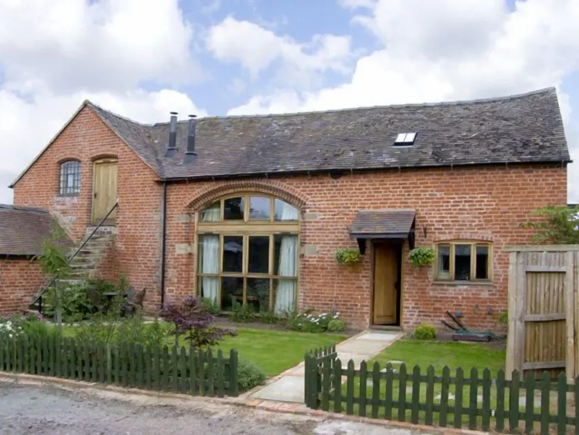 The Coach House - Image 1