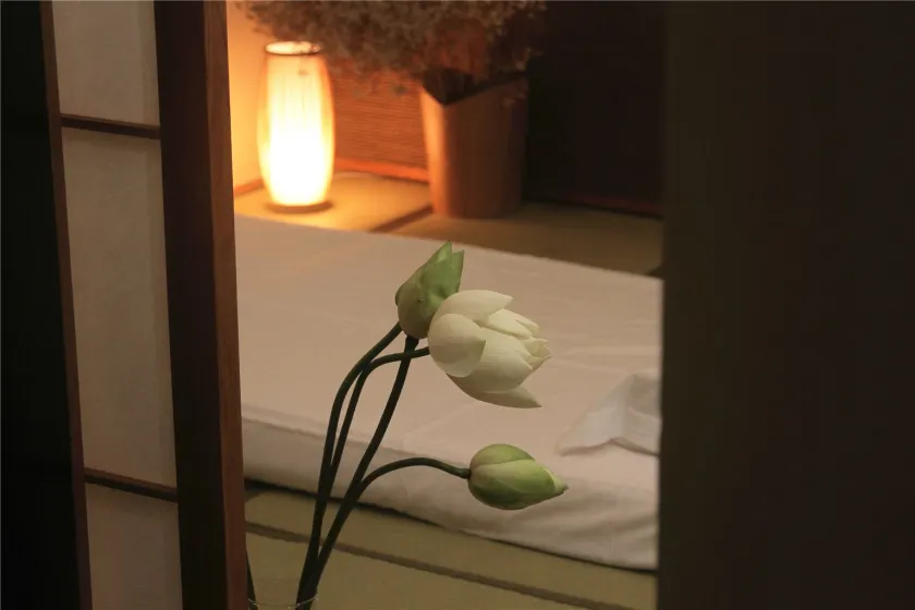 Livo Hotel - Image 1