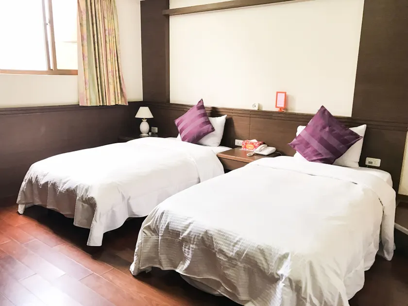 Fu Chang Hotel - Image 1