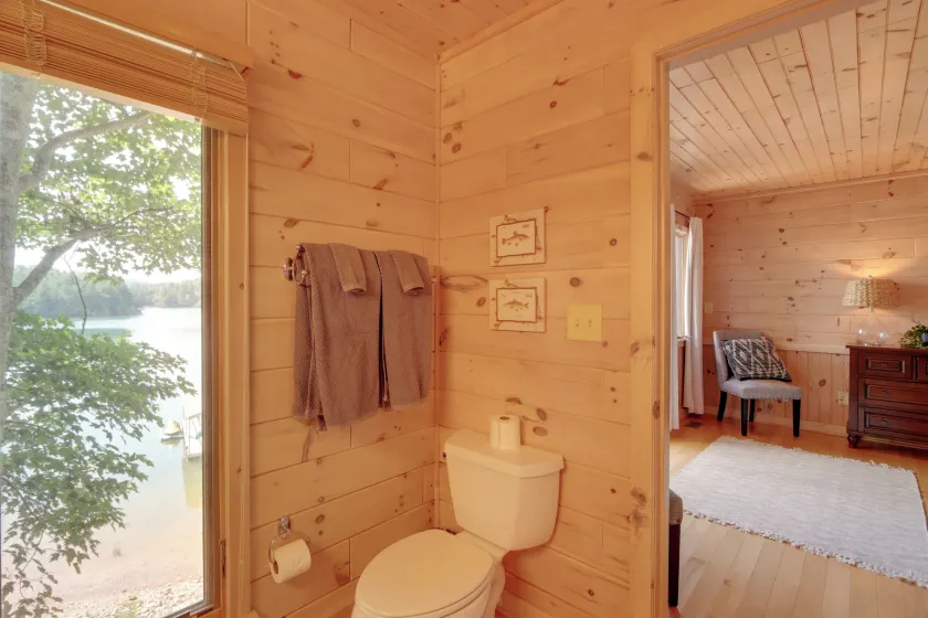 Mountain View Cabin on Lake Blue Ridge: Hot Tub! - Interiør