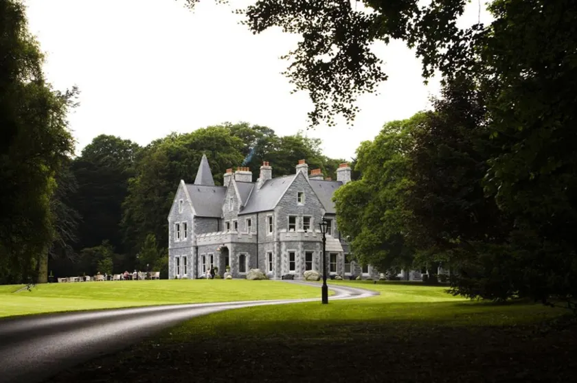 Mount Falcon Estate - Image 1