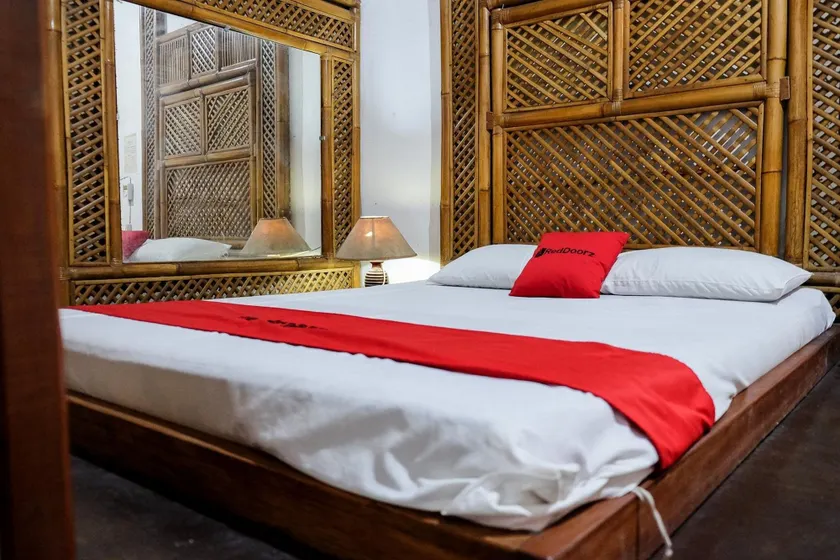 RedDoorz Plus near Jalan Baru Bogor - Image 1