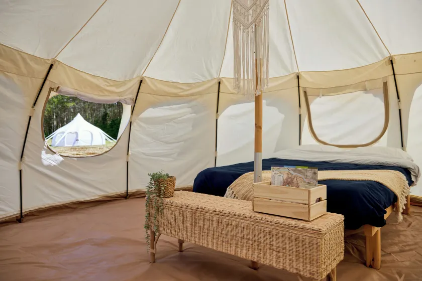 Hôtel UNIQ - Domaine Saint-Bernard - Tentes Glamping - Image 1