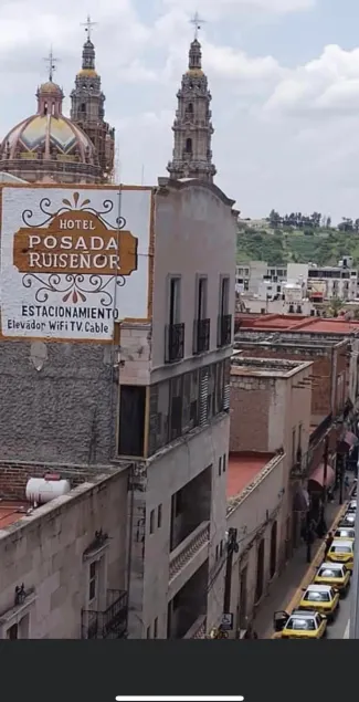 Hotel Posada Ruiseñor - Image 1