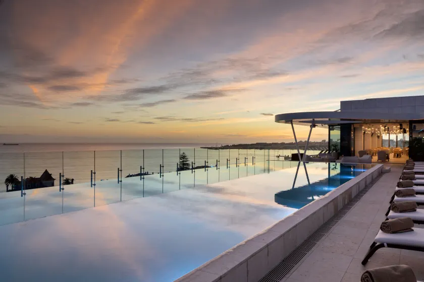 EVOLUTION Cascais-Estoril Hotel - Image 1